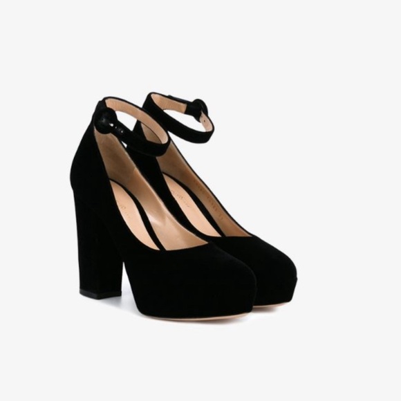 Gianvito Rossi Sherry Velvet Platforms - Picture 2 of 14